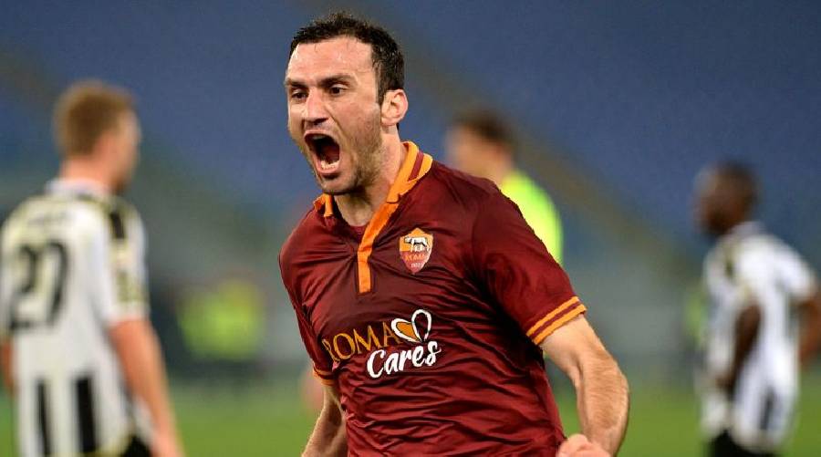 Vasilis Torosidis: Thủ lĩnh đa năng của bóng đá Hy Lạp