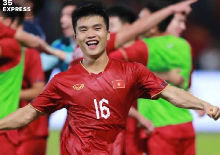 Phạm Văn Hữu: Nhạc trưởng trẻ đầy triển vọng