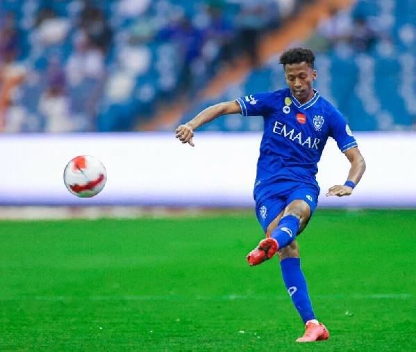 Nasser Al-Dawsari: Tiền vệ trẻ đầy tiềm năng của Al Nassr